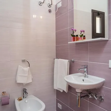 Giulio Bed and Breakfast Νότο