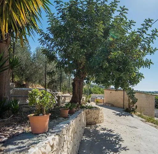 Giulio Bed & Breakfast 3*