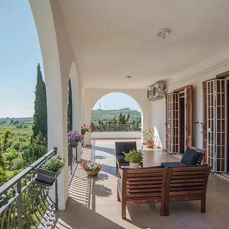 Giulio 3* Noto