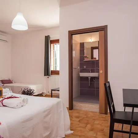 Bed & Breakfast Giulio 3*